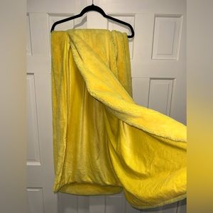 Sunshine Yellow Faux Fur Throw Blanket